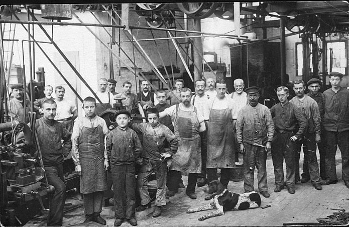 HAZET staff photograph from the 1890s in Remscheid
